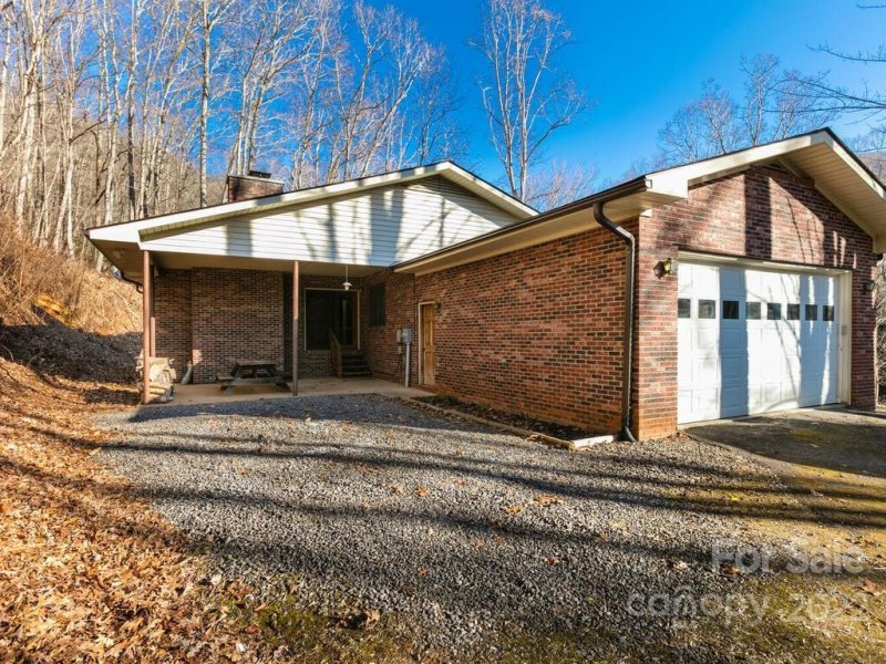 Property image 3 at 21 Weeping Cherry Forest Road, Fairview, NC 28730