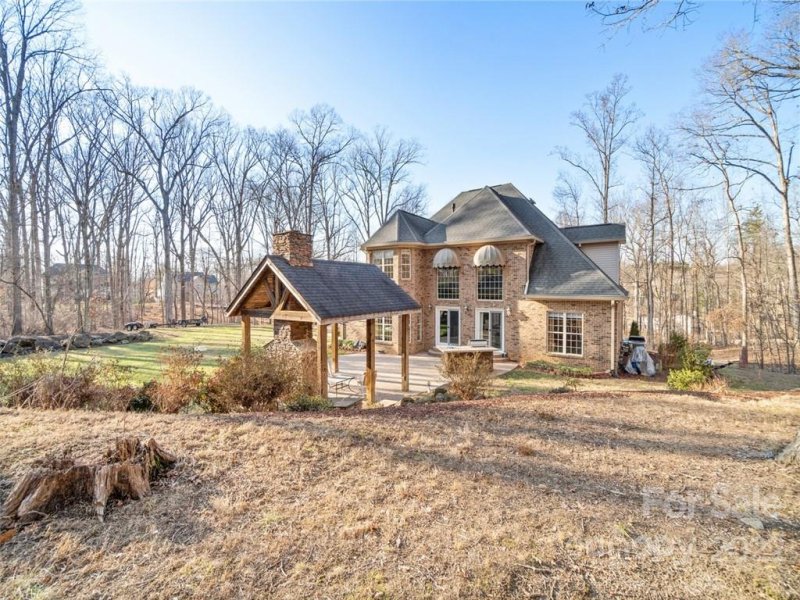 Property image 4 at 171 Greenbay Road, Mooresville, NC 28117