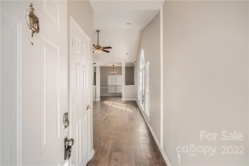 Property image 2 at 2704 Towhee Court, Charlotte, NC 28269