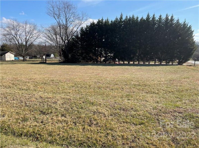 Property image 3 at 0 Park Circle, Lincolnton, NC 28092