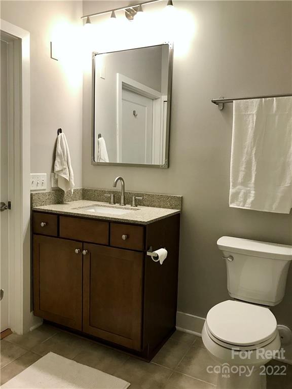 Property image 3 at 630 Calvert Street, Charlotte, NC 28208