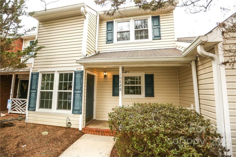 10826 Winterbourne Court