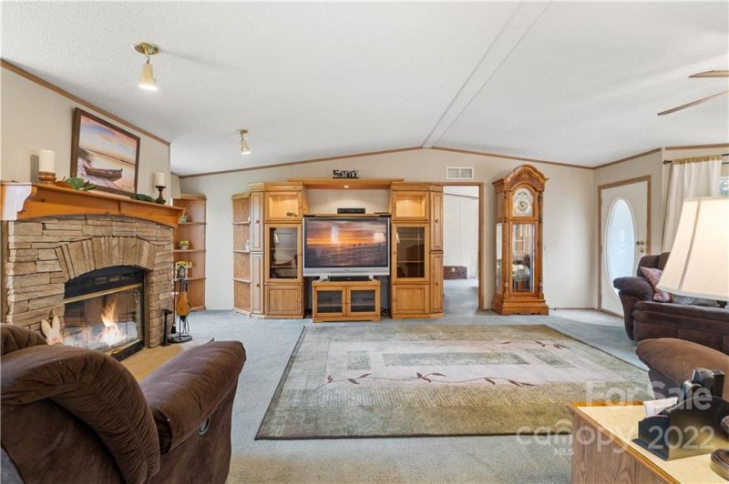 Property image 3 at 170 Inverness Loop, Mooresville, NC 28117