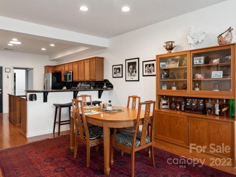 Property image 4 at 2411 Coltsview Lane, Matthews, NC 28105