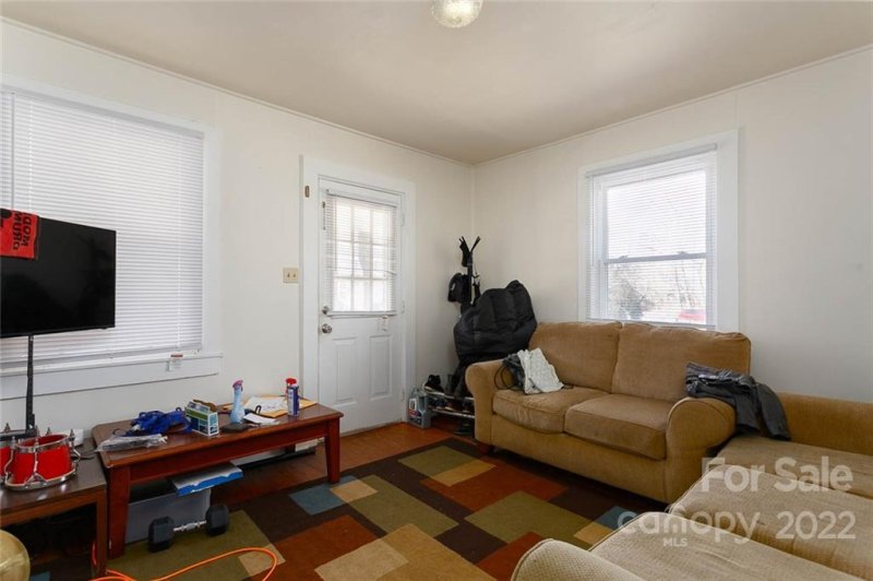 Property image 4 at 109 111 Powell Street, Swannanoa, NC 28778