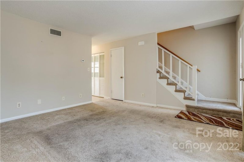 Property image 4 at 1943 Lancer Court, Gastonia, NC 28054