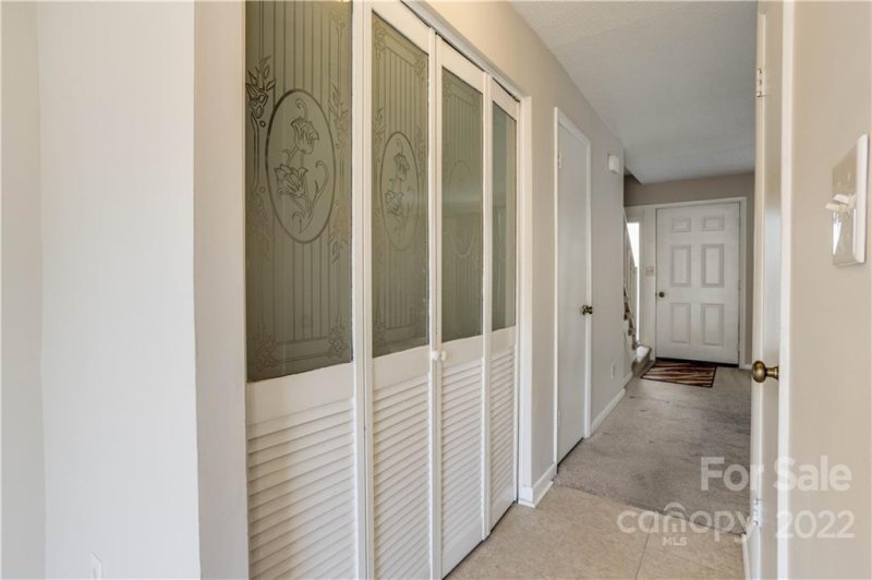 Property image 5 at 1943 Lancer Court, Gastonia, NC 28054