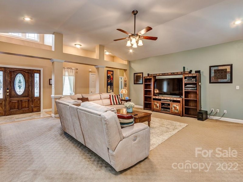 Property image 4 at 6508 Amberwood Drive, Mount Holly, NC 28120