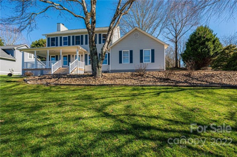 Property image 3 at 5660 Gold Creek Bay None, Hickory, NC 28601