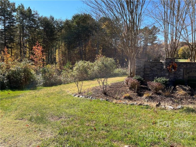 Property image 2 at 106 Rushing Water Lane, Troutman, NC 28166