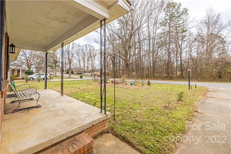 Property image 5 at 2630 Fairgreen Drive, Gastonia, NC 28056