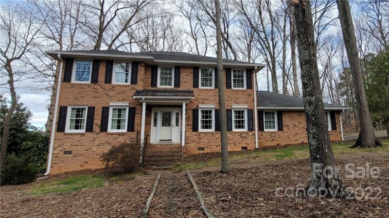 1642 Heatherloch Drive