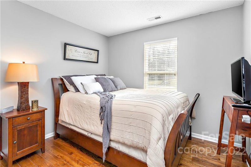 Property image 4 at 1121 Franklin Thomas Place, Charlotte, NC 28214