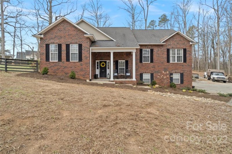 1410 Glenfield Drive