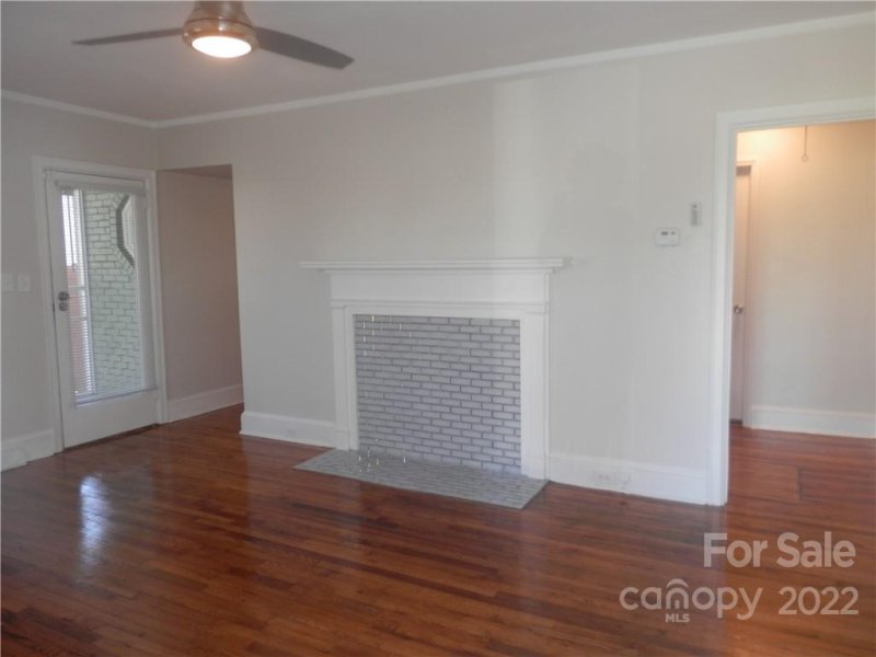 Property image 3 at 2432 Remount Road, Charlotte, NC 28208