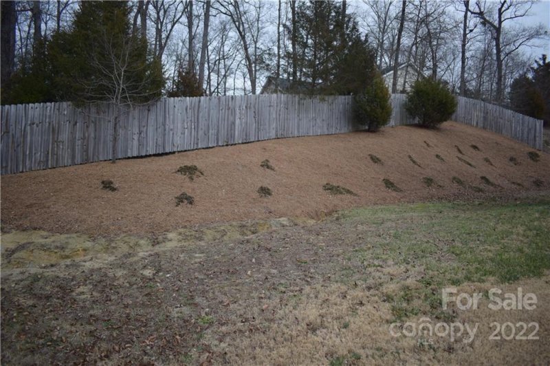 Property image 4 at 2335 Bloomfield Drive, Kannapolis, NC 28081