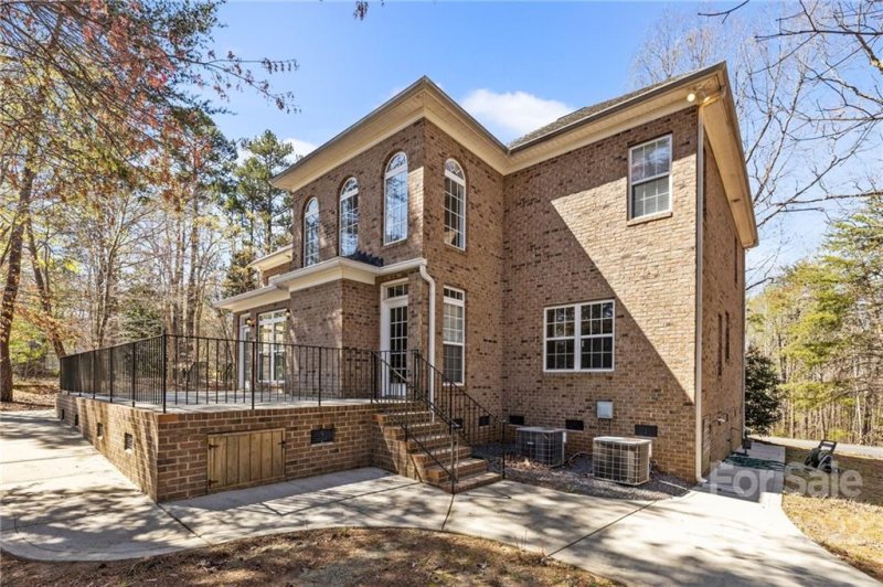 Property image 3 at 14900 Majestic Oak Drive, Charlotte, NC 28278