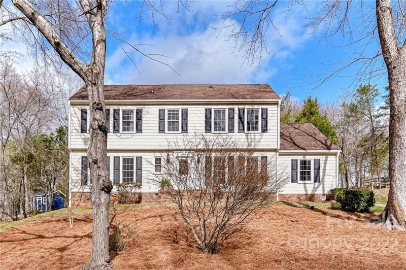 Property image 2 at 1308 Somersby Lane, Matthews, NC 28105