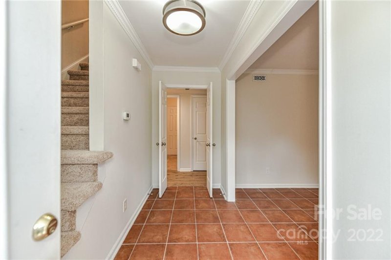 Property image 3 at 1308 Somersby Lane, Matthews, NC 28105