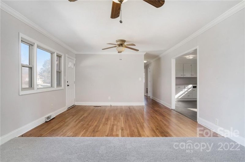 Property image 3 at 2249 Fallsdale Drive, Gastonia, NC 28052