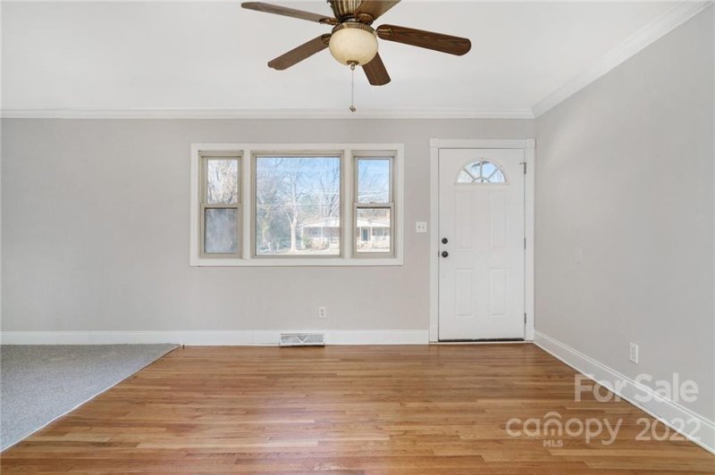 Property image 4 at 2249 Fallsdale Drive, Gastonia, NC 28052