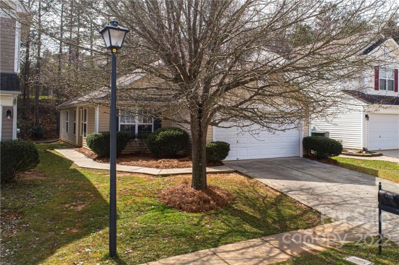 Property image 3 at 6316 Green Vista Court, Charlotte, NC 28212