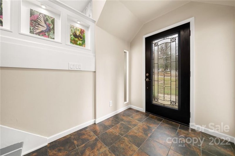 Property image 3 at 109 Crosswick Lane, Hendersonville, NC 28739