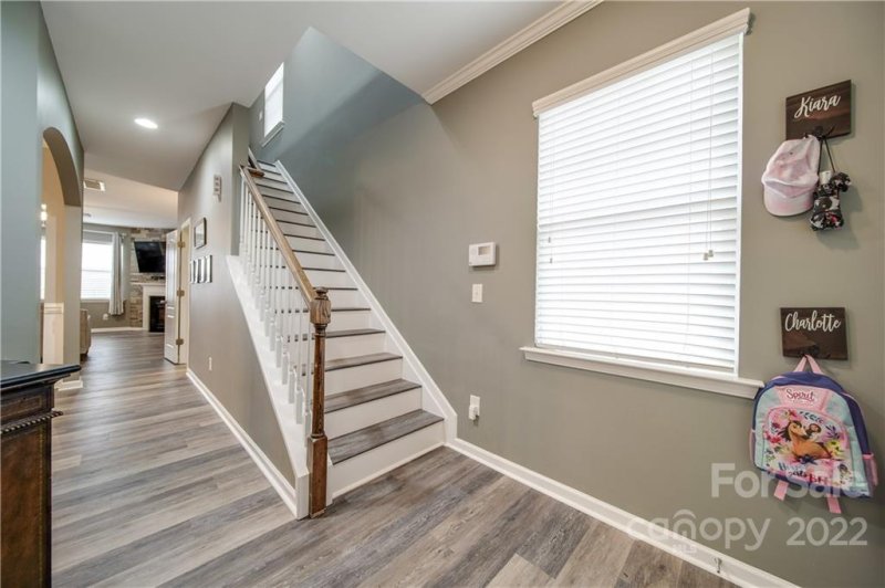 Property image 3 at 567 Nw Marthas View Drive, Huntersville, NC 28078