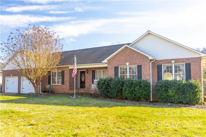 1534 Indian Springs Drive