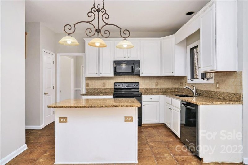 Property image 5 at 3630 Hatwynn Road, Charlotte, NC 28269