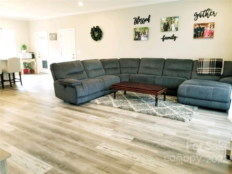 Property image 2 at 955 Hathcock Glen Drive, Oakboro, NC 28129