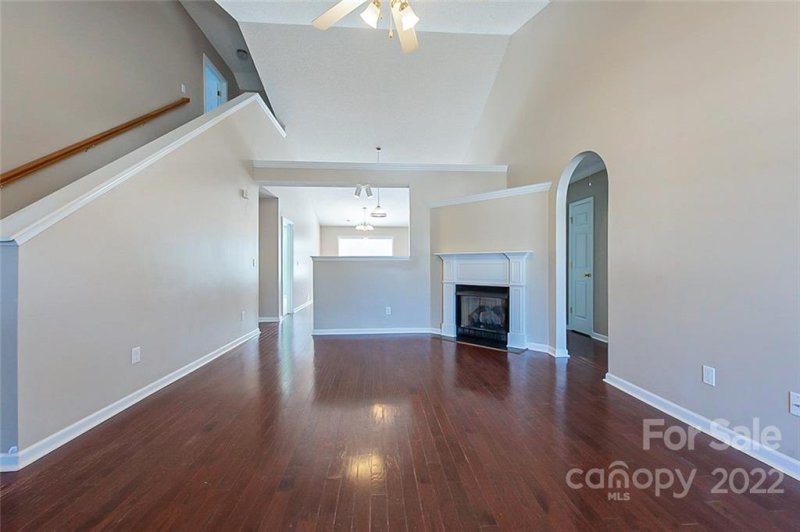 Property image 3 at 1480 Meadow Glen Lane, Rock Hill, SC 29730