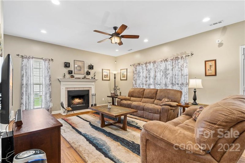 Property image 4 at 5677 Berry Ridge Drive, Harrisburg, NC 28075