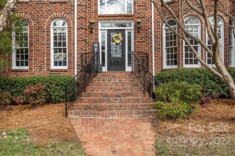 Property image 3 at 2208 Humberview Lane, Charlotte, NC 28270
