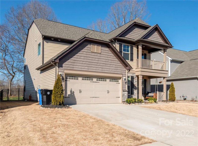 Property image 3 at 132 Lantern Acres Drive, Mooresville, NC 28115