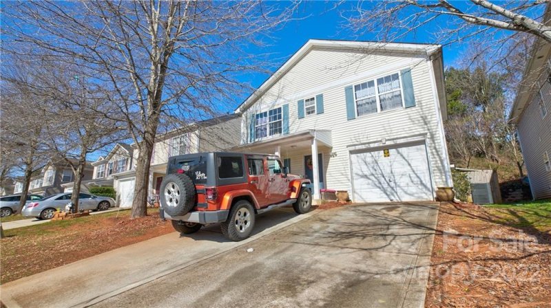 Property image 3 at 7523 Lady Liberty Lane, Charlotte, NC 28217