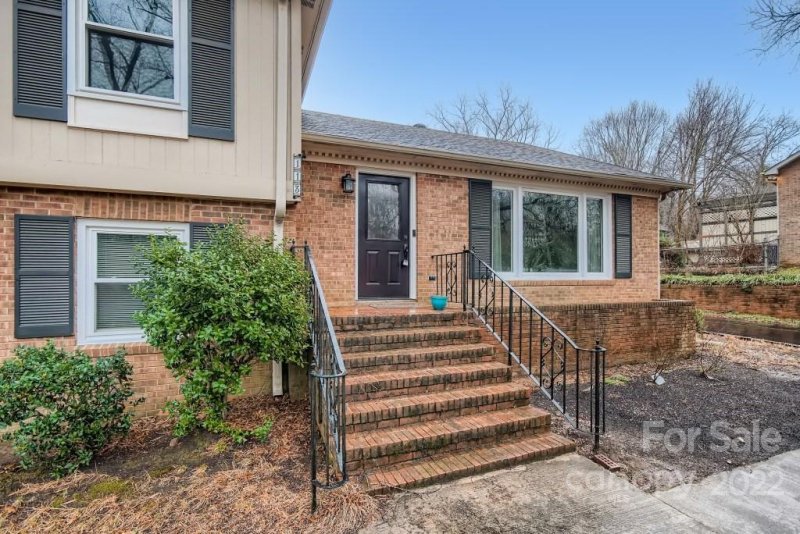 Property image 3 at 113 Dovershire Road, Charlotte, NC 28270