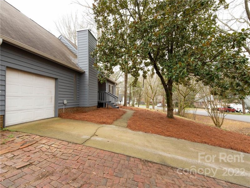 Property image 2 at 12103 Rock Canyon Drive, Charlotte, NC 28226