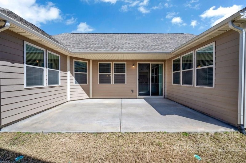 Property image 3 at 1271 Independence Street, Tega Cay, SC 29708