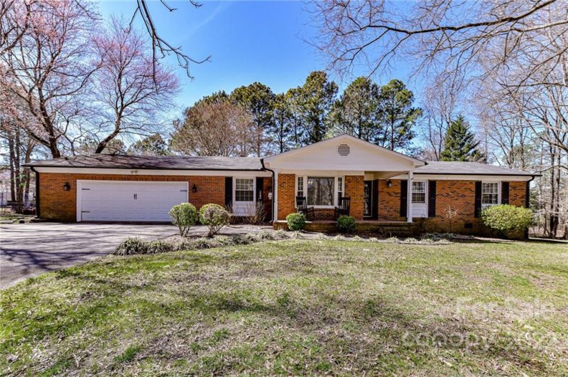 Property image 4 at 4301 Red Berry Court, Charlotte, NC 28213