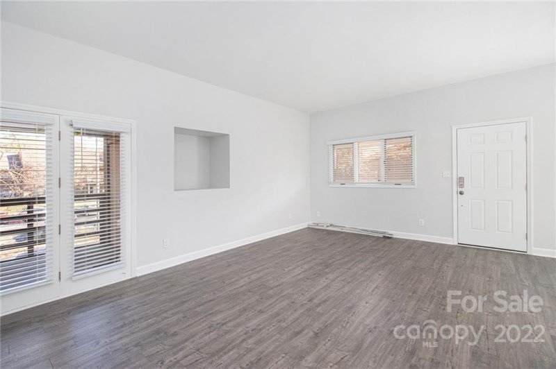 Property image 5 at 1855 J Julian Lane, Charlotte, NC 28208