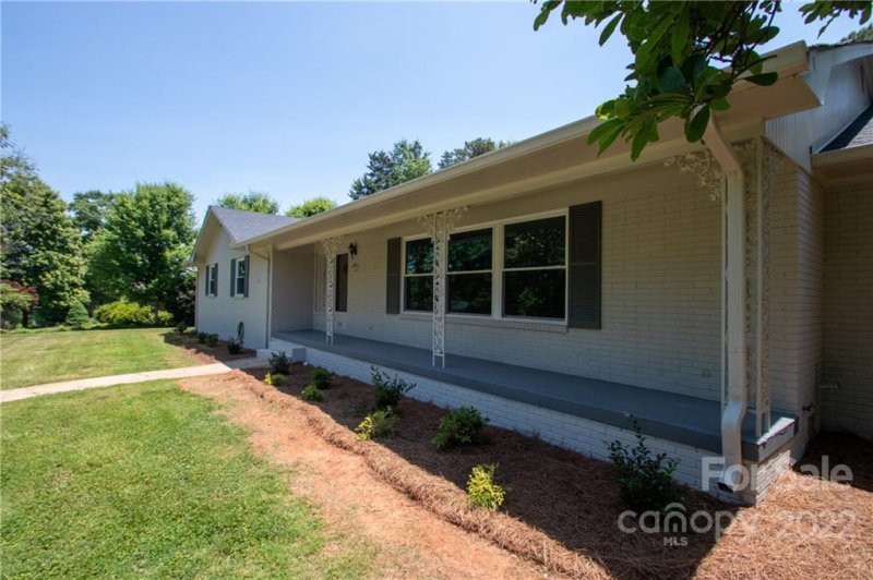 Property image 3 at 126 Arlington Avenue, Concord, NC 28025