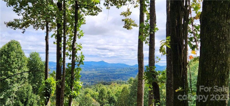 Property image 5 at 9999 Gateway Drive, Hendersonville, NC 28739