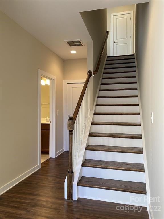 Property image 3 at 840 Seigle Point Drive, Charlotte, NC 28204