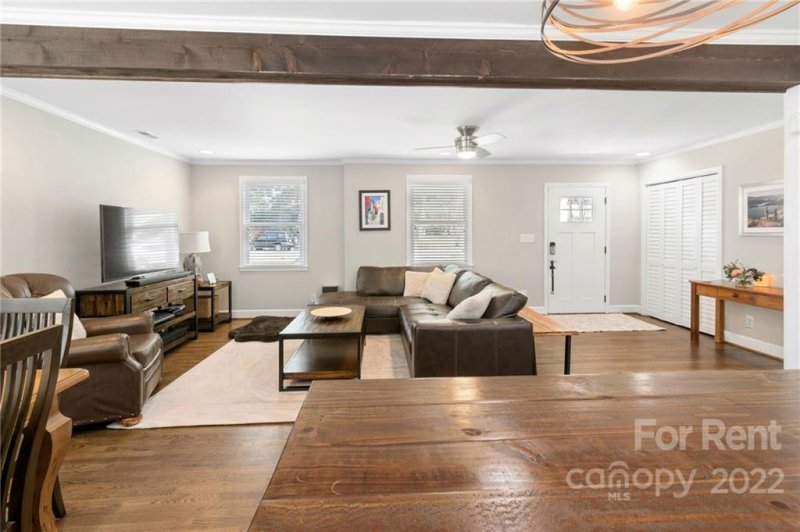 Property image 5 at 2453 Elkwood Circle, Charlotte, NC 28205