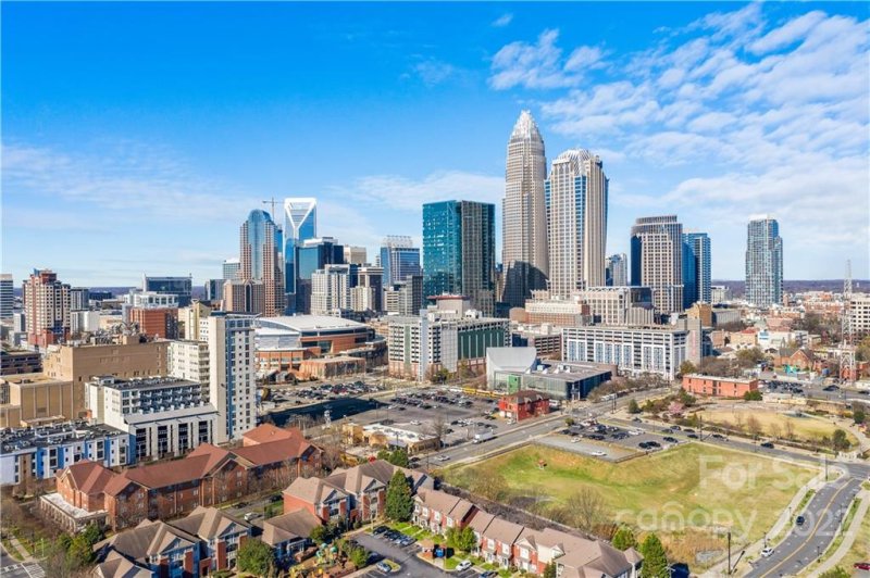 Property image 2 at 505 E 6th Street, Charlotte, NC 28202