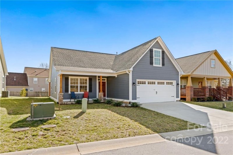 Property image 3 at 40 Hyde Park Place, Arden, NC 28704