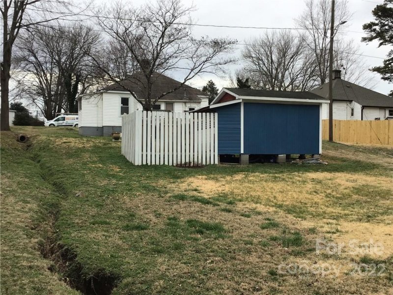 Property image 2 at 130 Oak Street, Clover, SC 29710