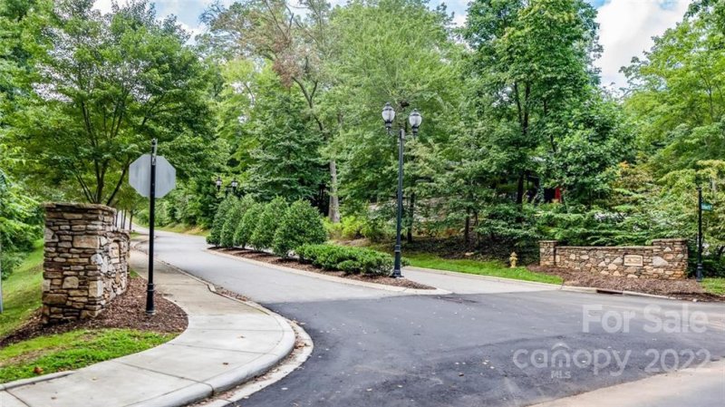 Property image 2 at 9999 La Grange Drive, Asheville, NC 28805