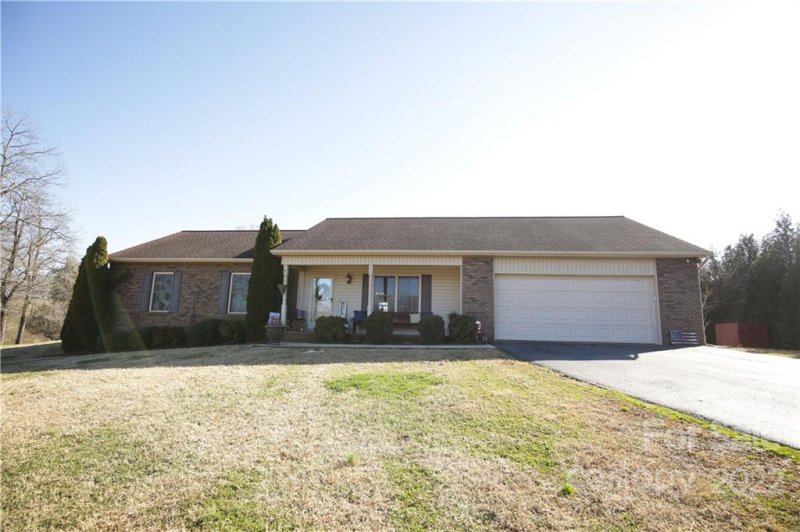 Property image 4 at 598 Stable Brook Lane, Taylorsville, NC 28681